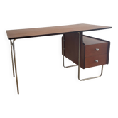 New Bauhaus style desk