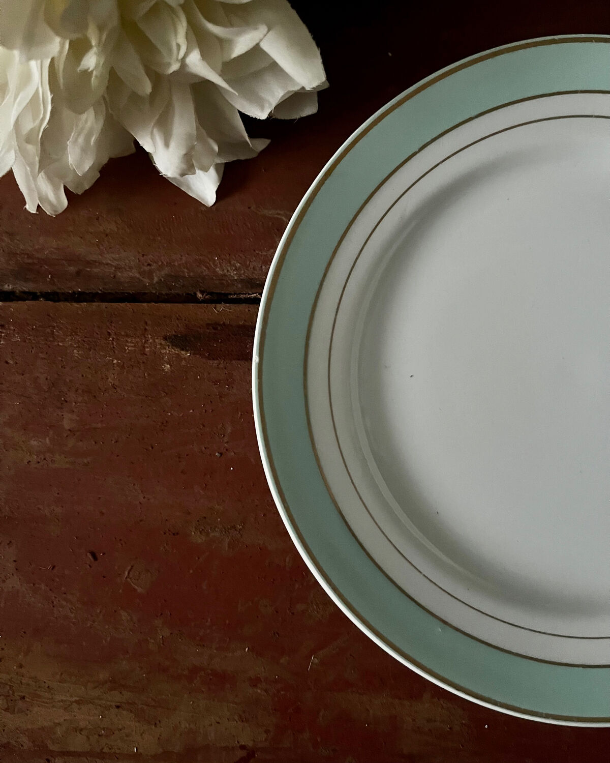 Set of 11 Luneville Epinay dessert plates