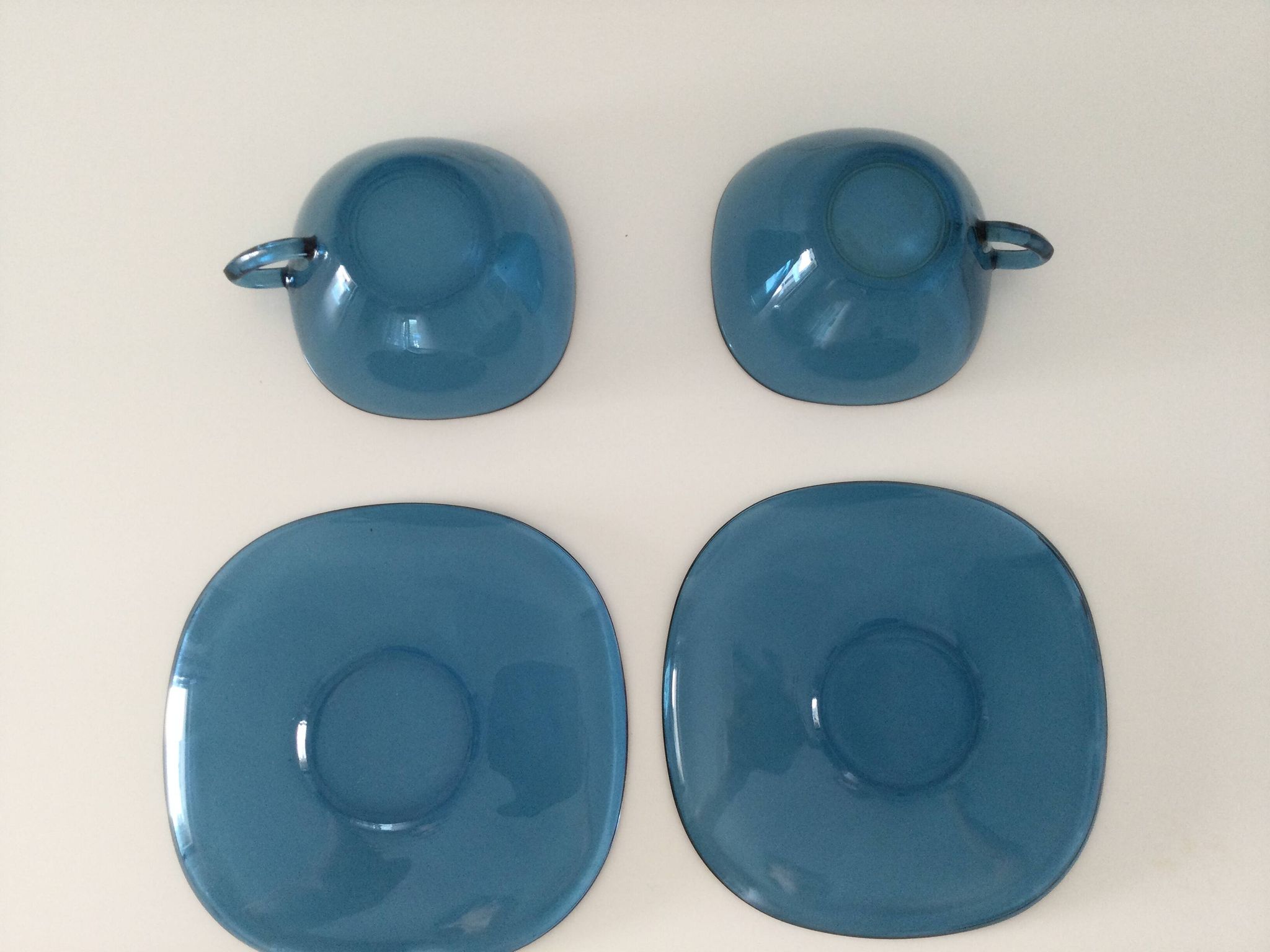 tasses vintage bleues - années 70