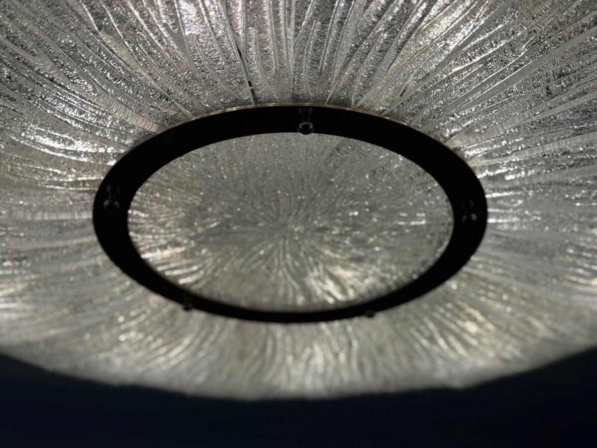 Important glass and brass chandelier, Venini circa 1960, one pair available