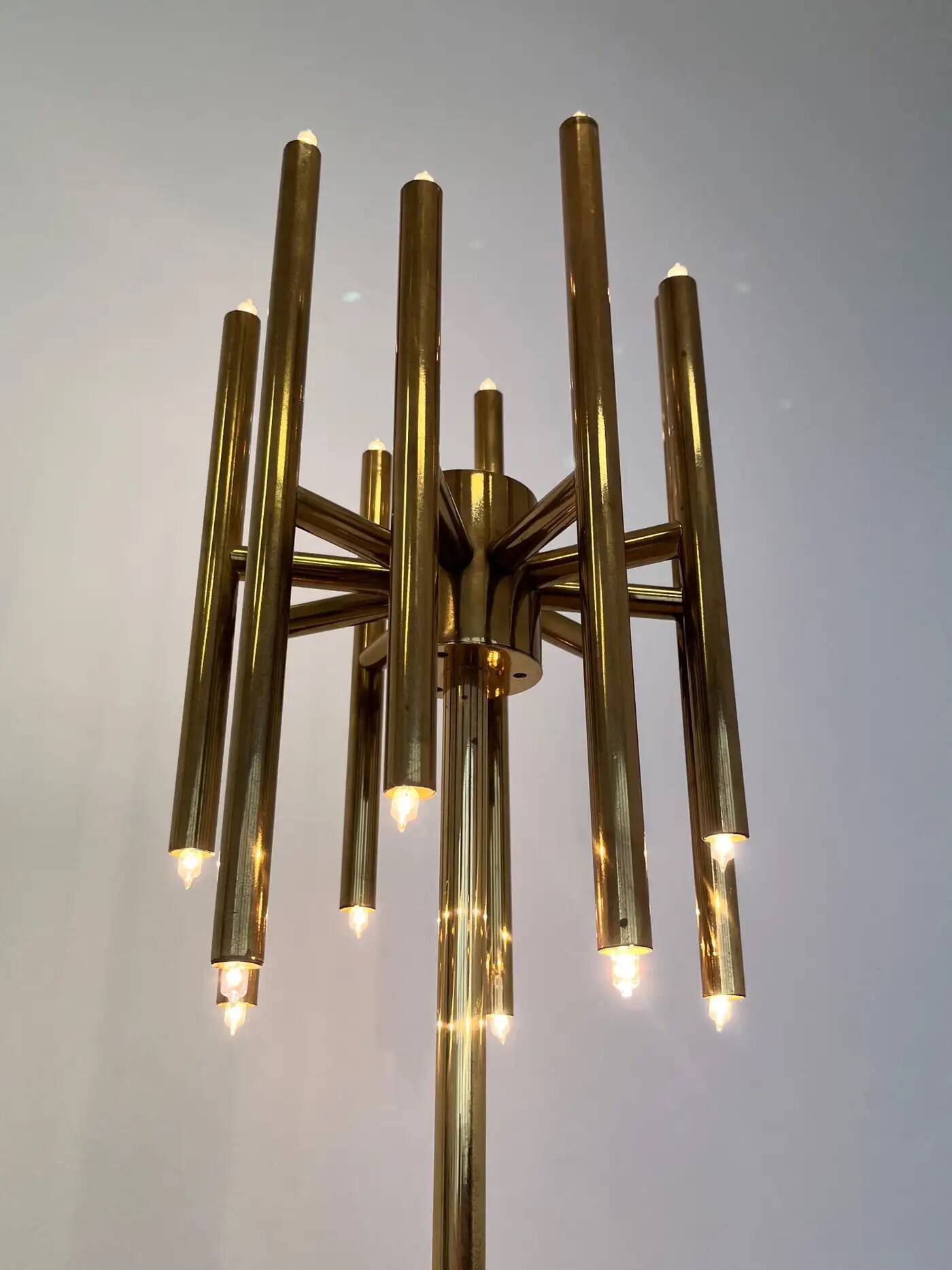 Mid-century design brass floor lamp, 1980s in style of Gaetano Sciolari