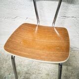 Chaise en formica
