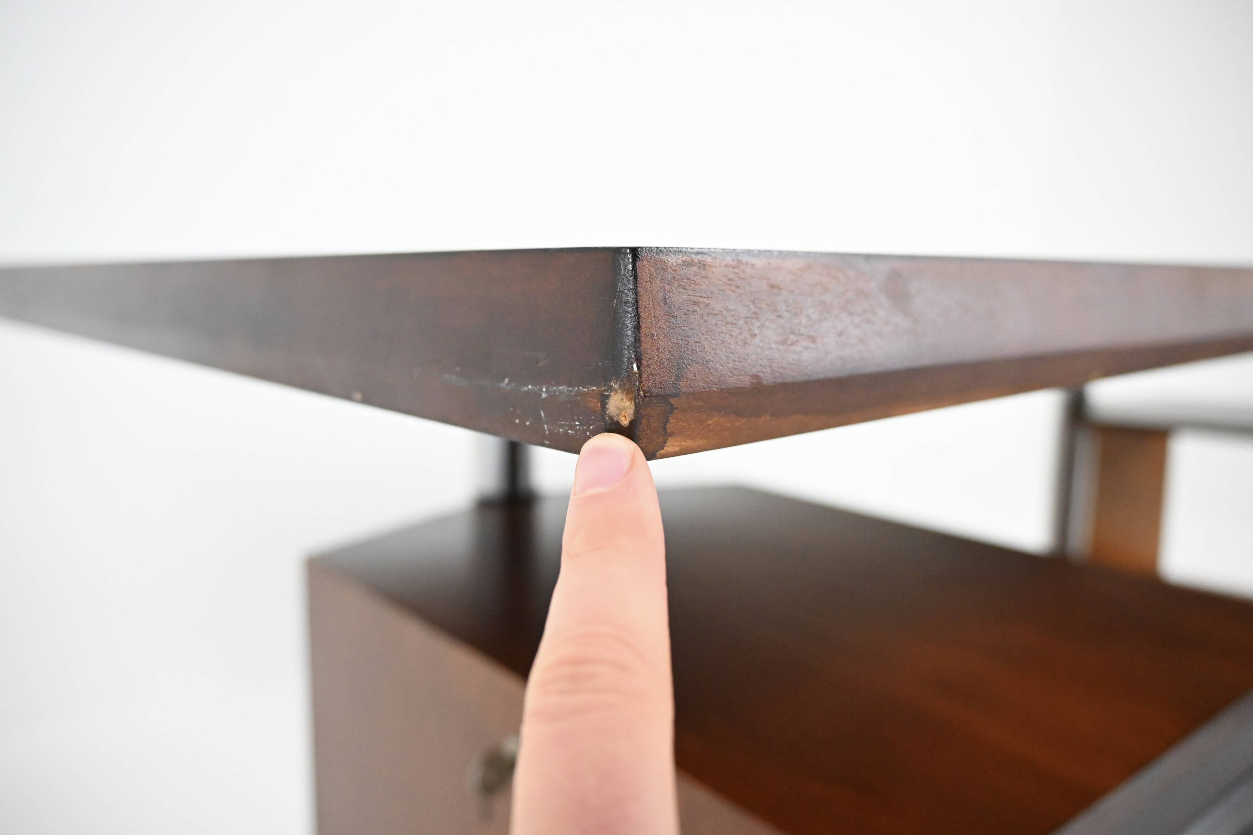 Desk design by Osvaldo Borsani for Tecno, 1960s