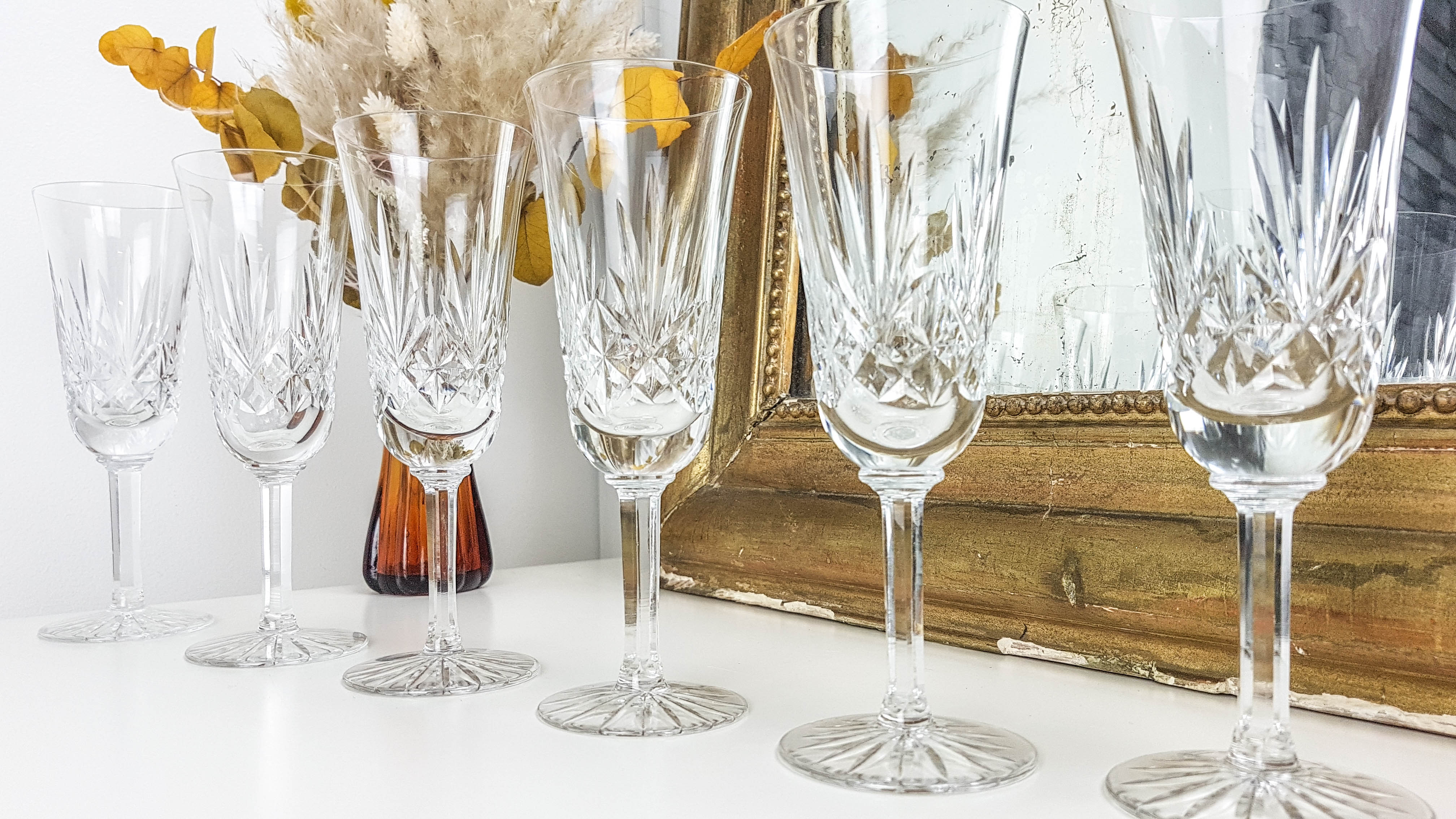 Lot of 6 chiseled crystal flutes