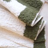 Contemporary Green and White Rug - 352 x 254 cm