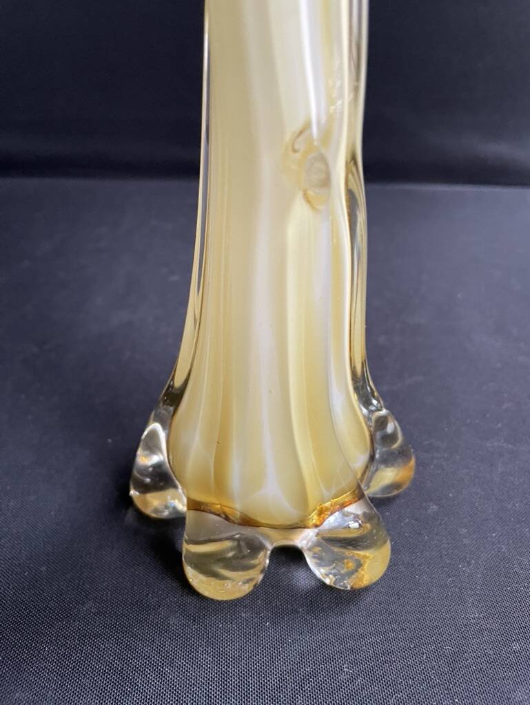 Italian art glassware - Large “Sommerso” soliflore vase from Murano