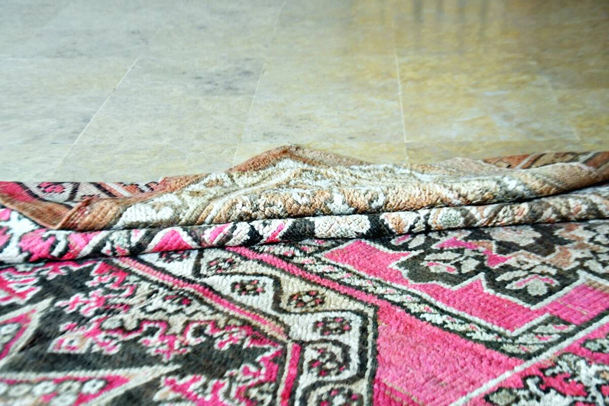 Vintage Boujaad rug 300 x 145 cm