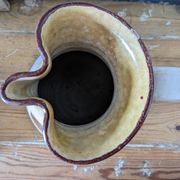 Pichet en céramique d'italie