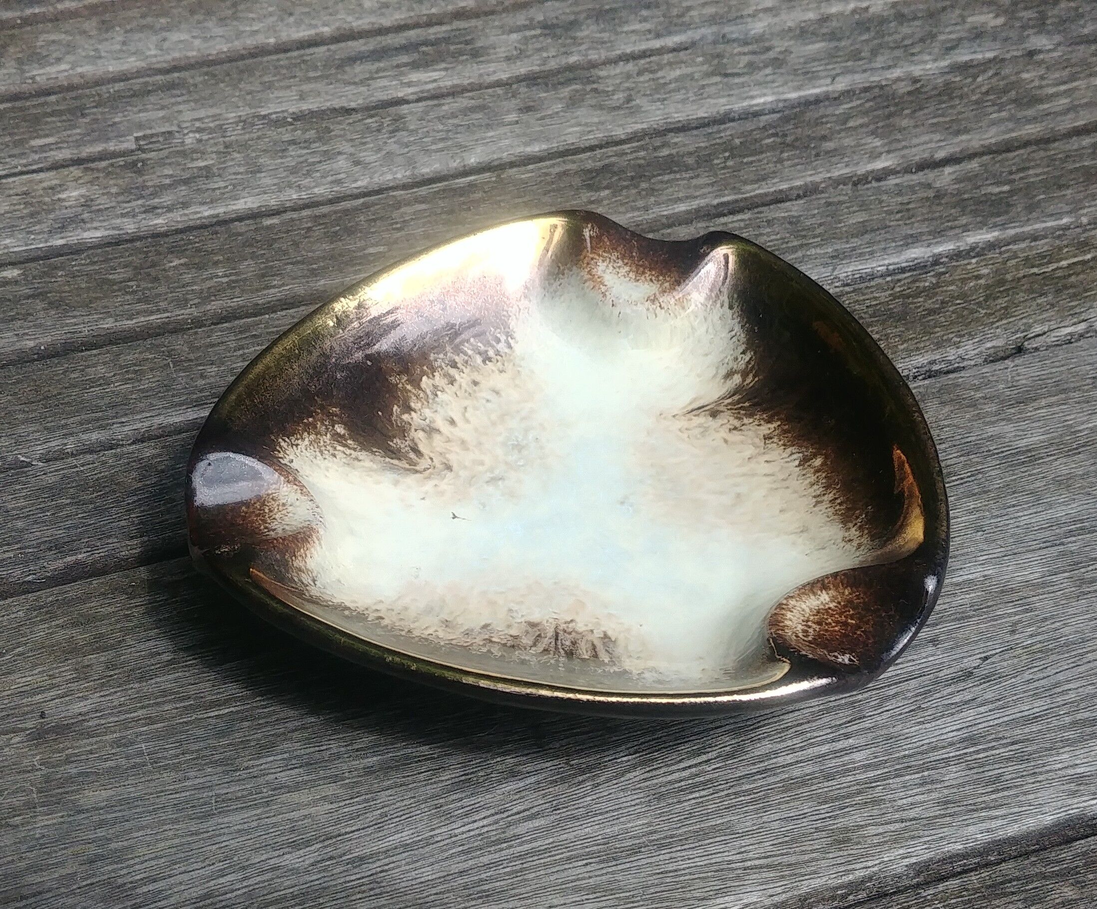 Vintage glazed ceramic ashtray/pocket emptier from the 60s