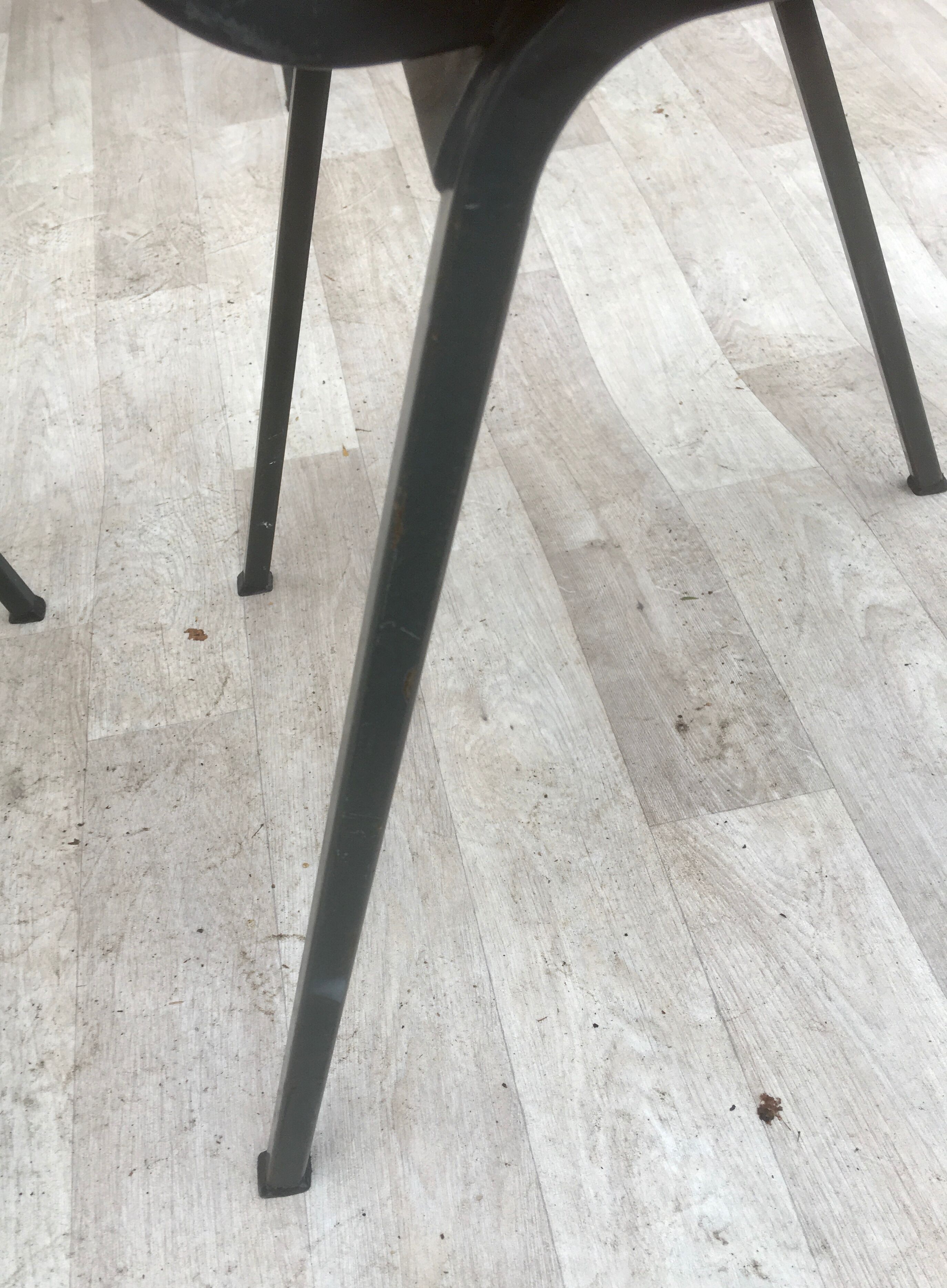 Set of 4 vintage chairs and design Eromes