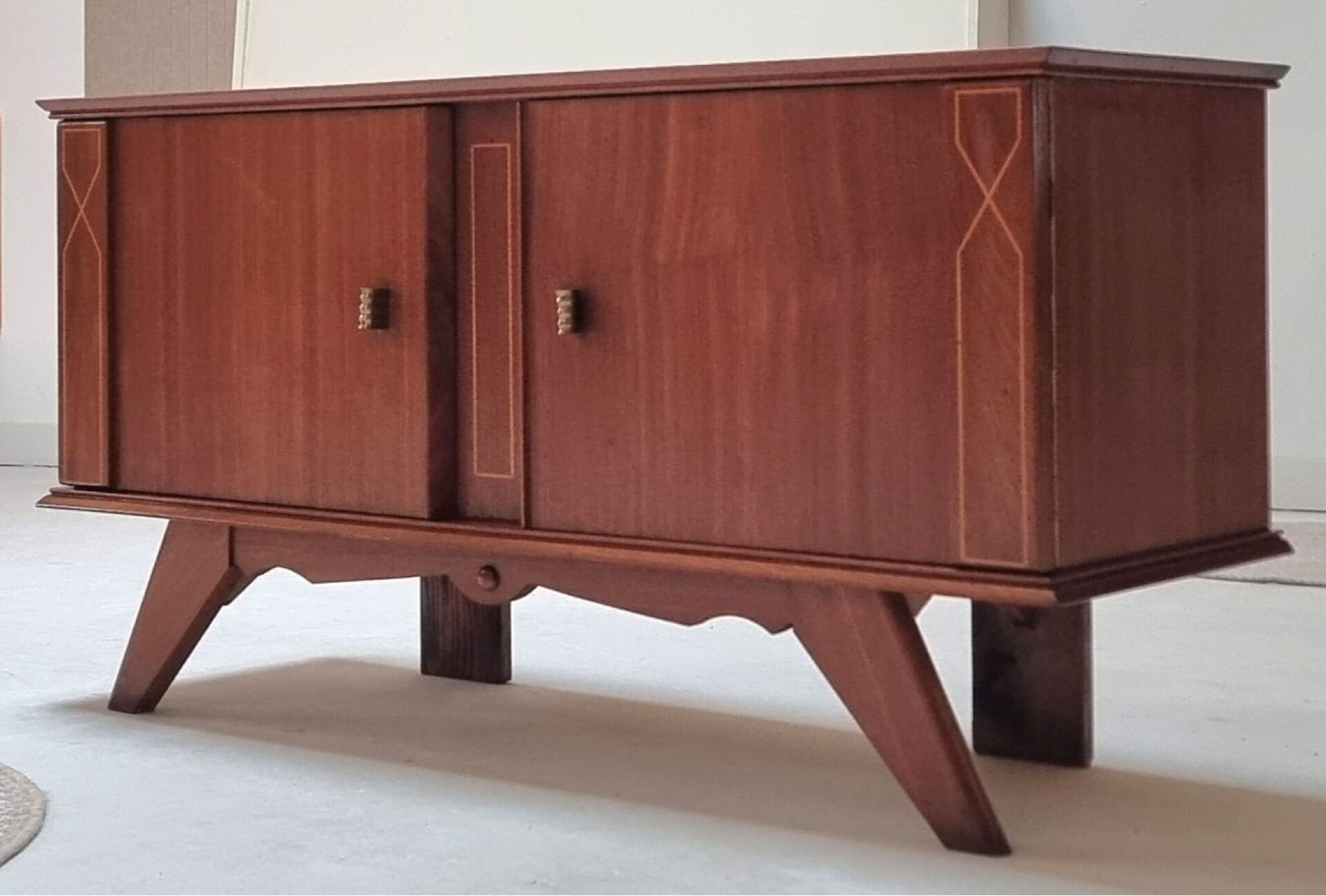 Mid-century buffet