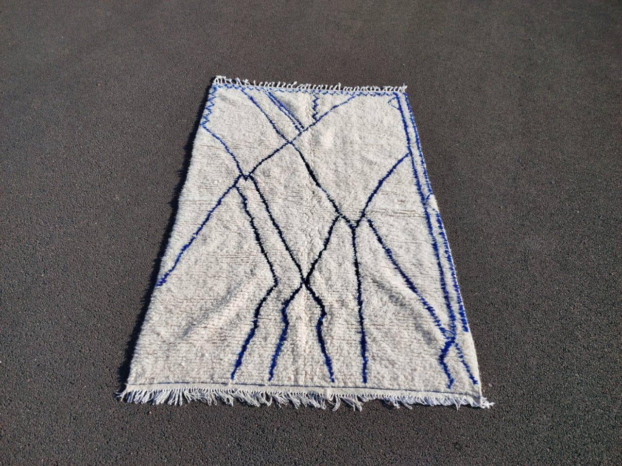 Authentic Berber rug in pure wool 3x2 m