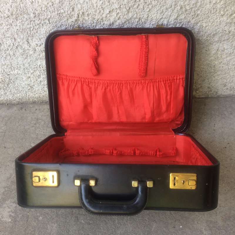 Valise simili cuir vintage