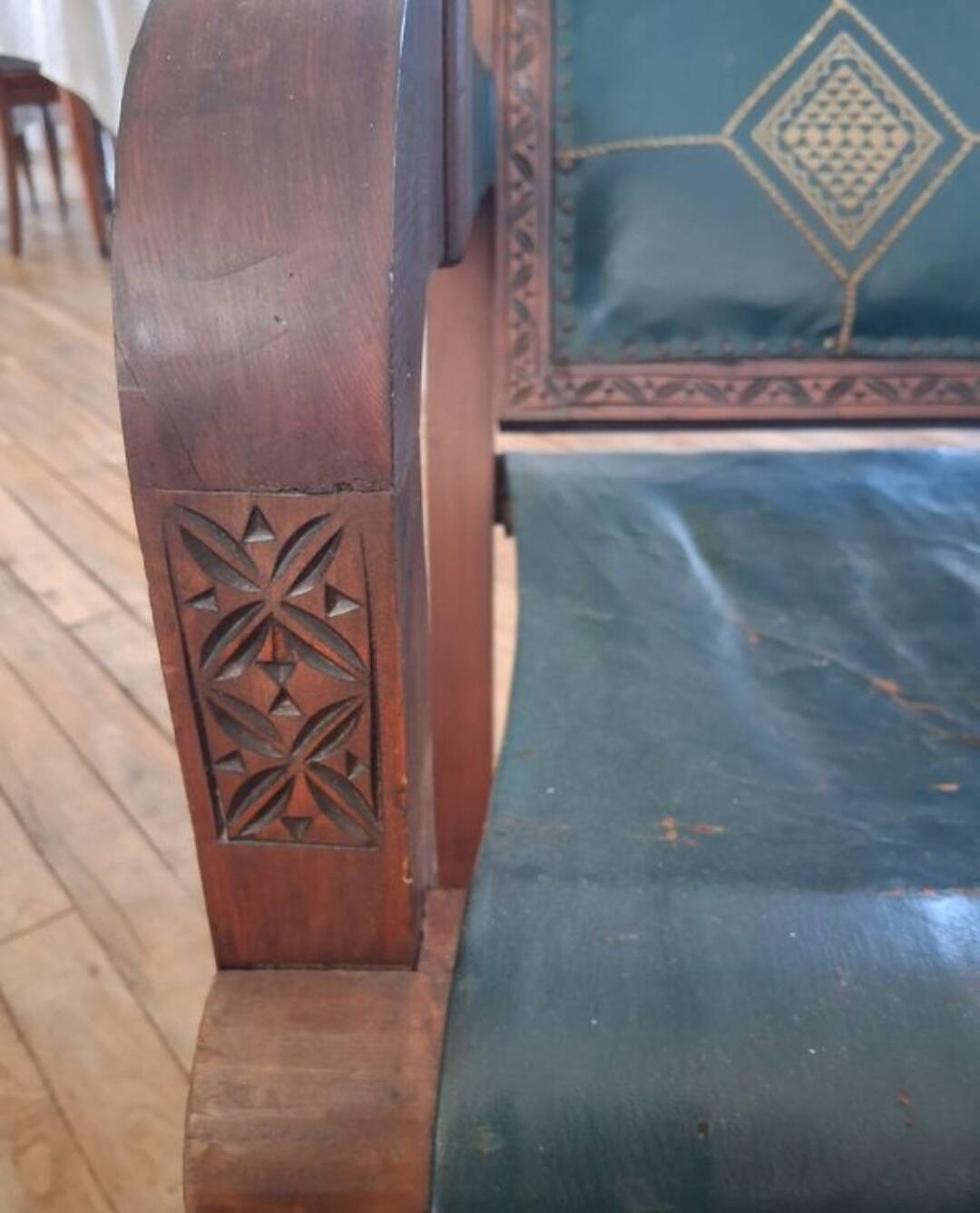 Sahara armchair