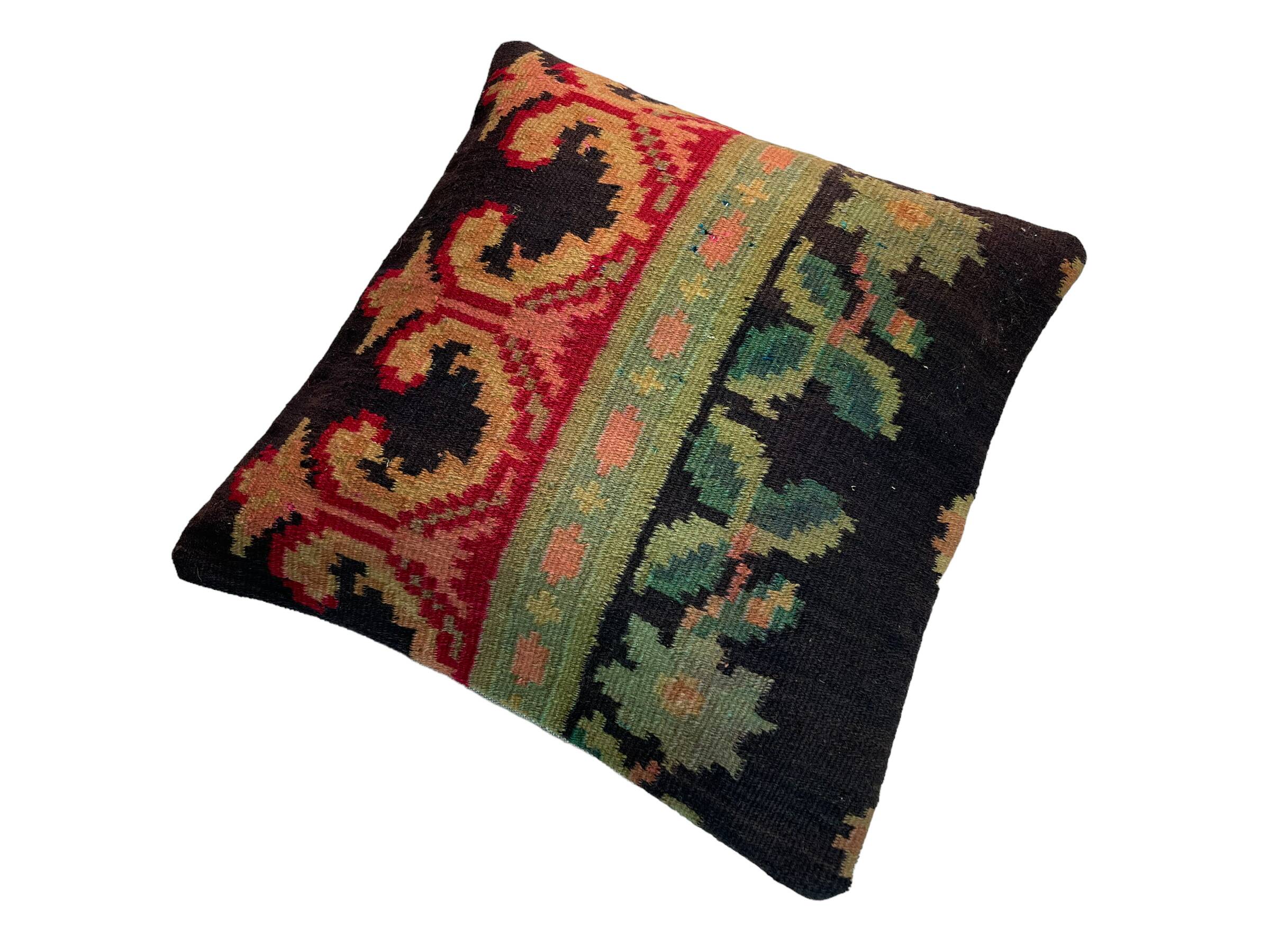 Vintage turkish kilim cushion cover , 40 x 40 cm