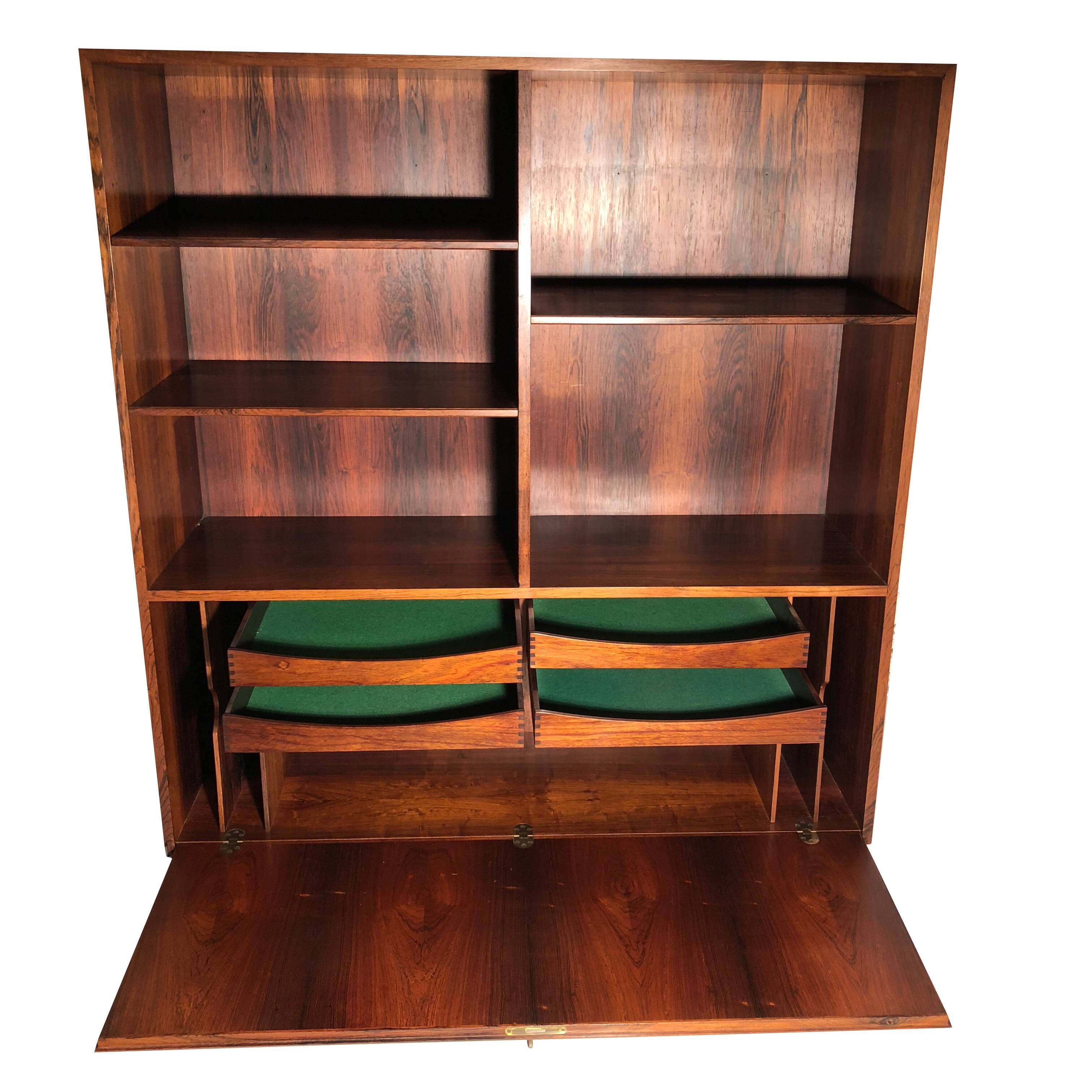 Scandinavian bookcase in the 1960s rosewood
