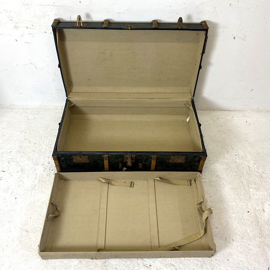 Travel trunk 50s