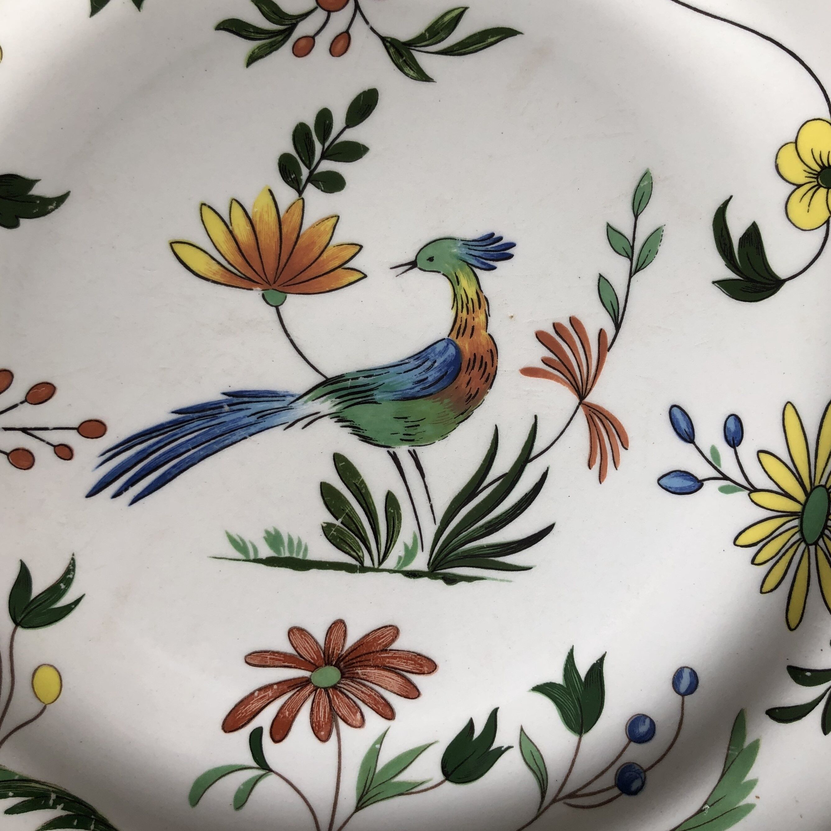 Ensemble de six assiettes en faïence de GIEN