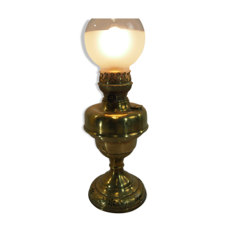 Oil lamp