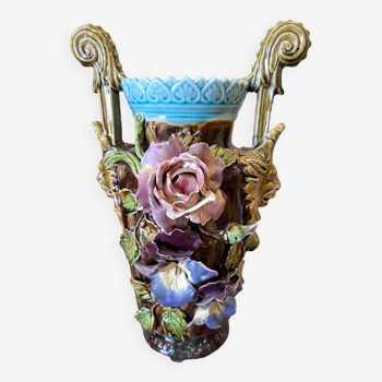 Vase en barbotine