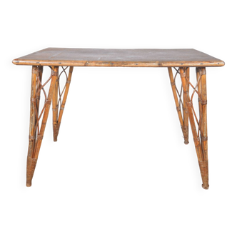 Table rectangulaire en rotin