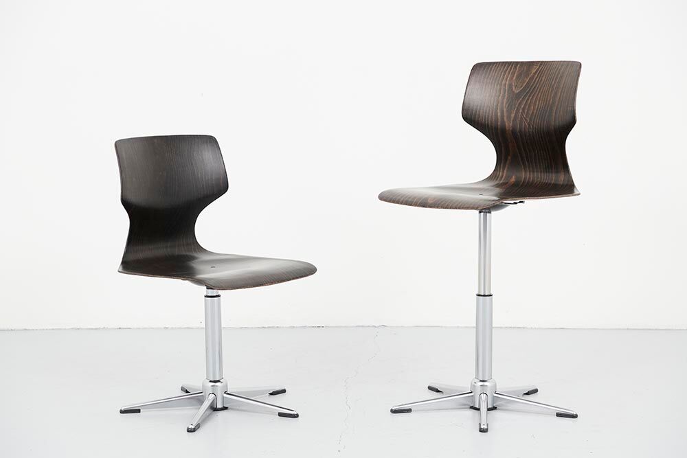 Adjustable Flötotto workshop chair