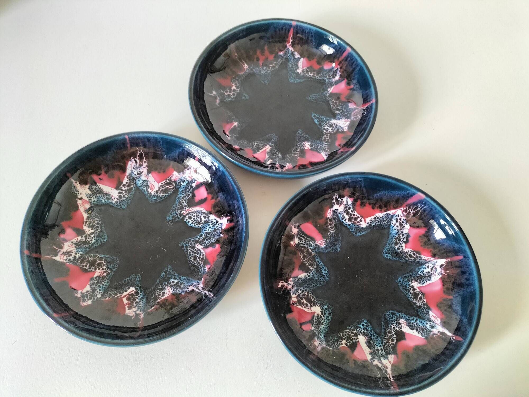 3 glazed ceramic deep plates – 1960s/70s