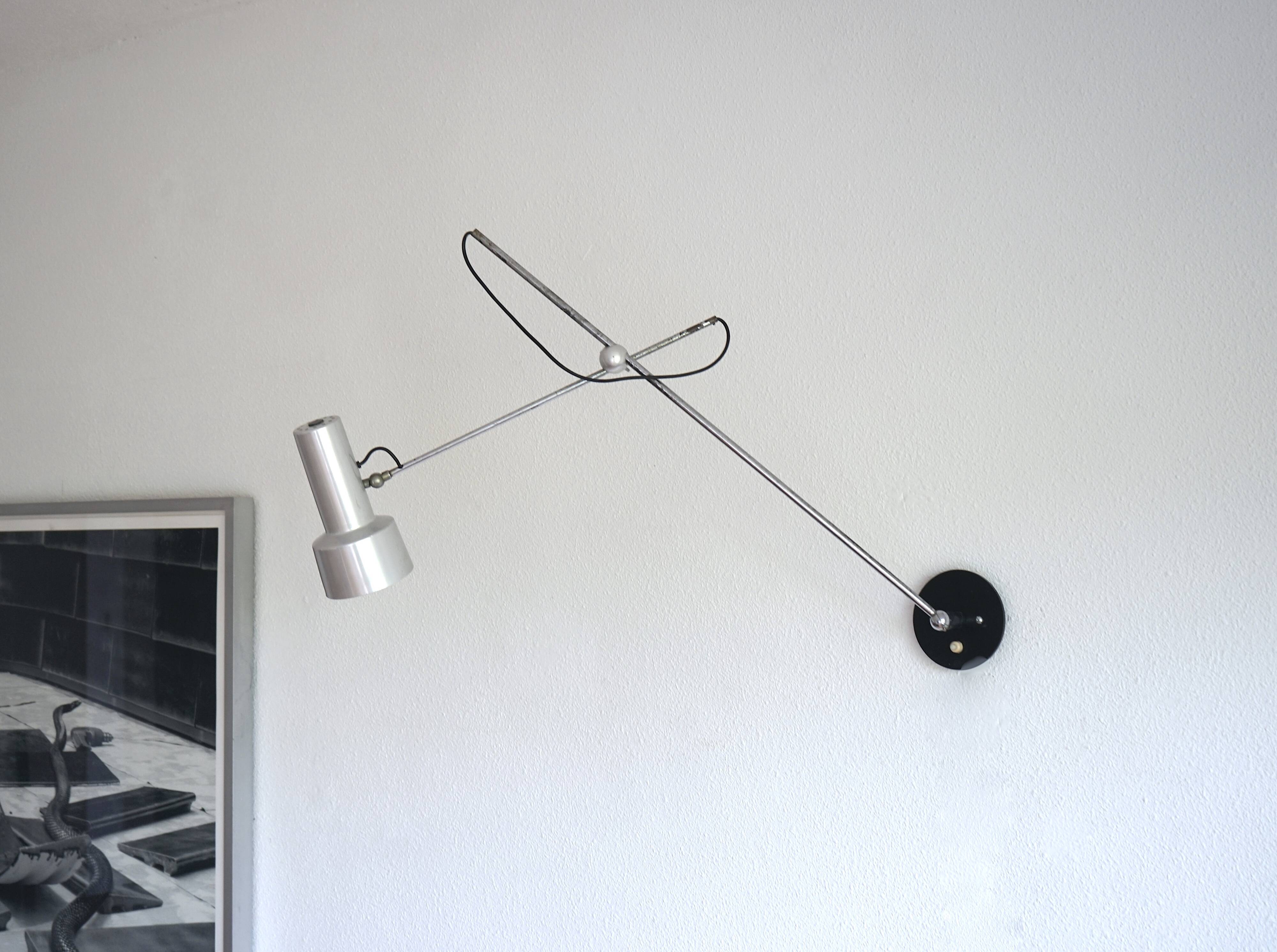 Vintage Model 213 Wall Lamp by Gino Sarfatti for Arteluce, 1956