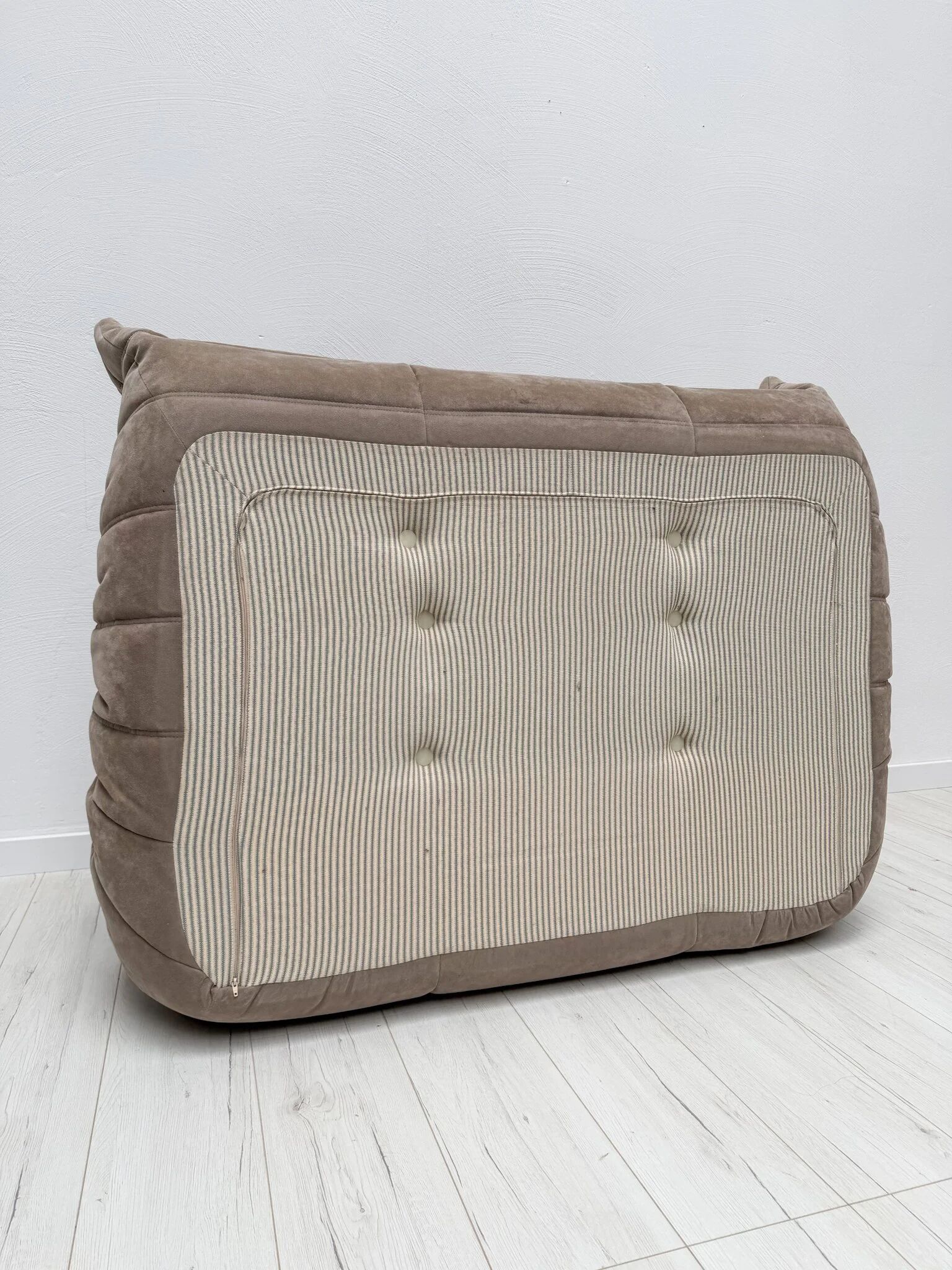 1990s vintage original Alcantara Togo 2-seater by Michel Ducaroy for Ligne Roset