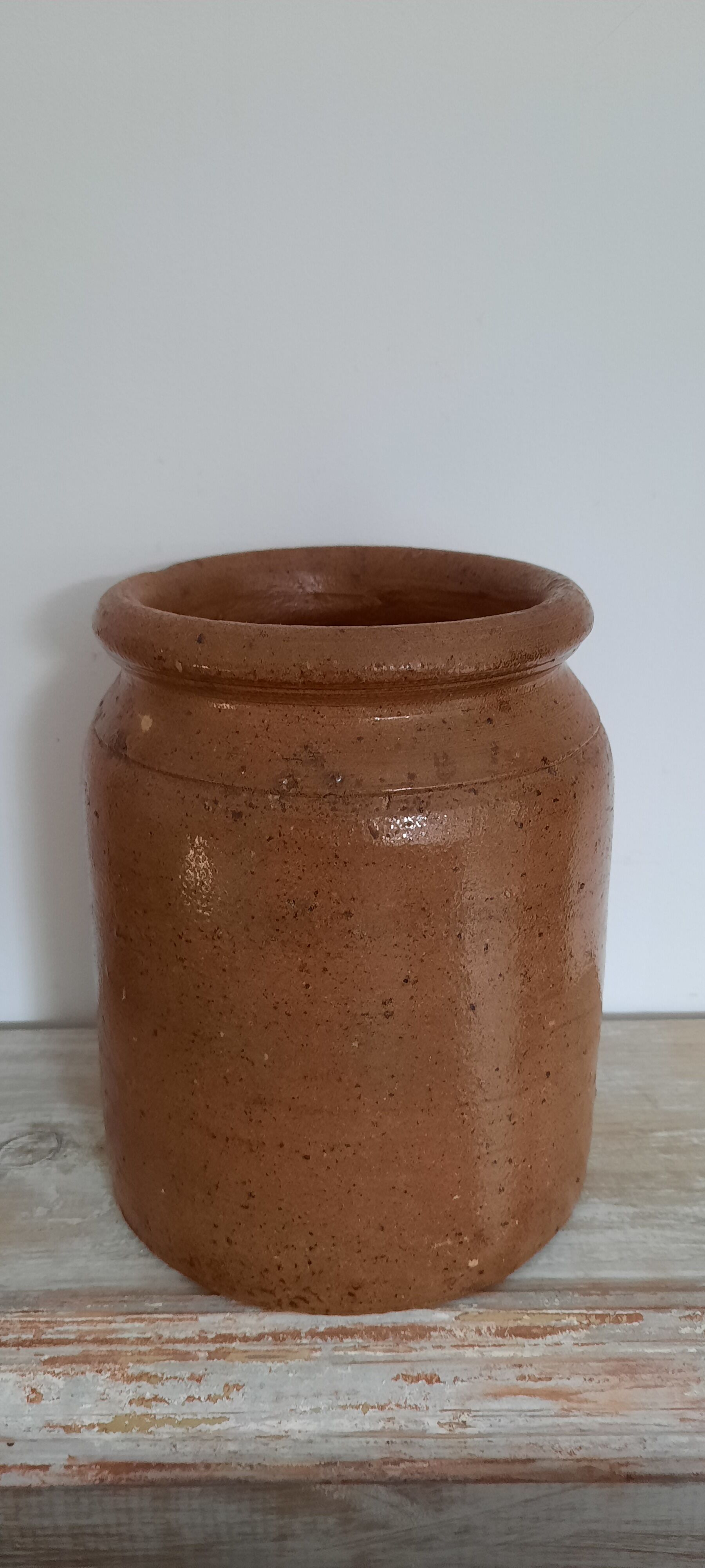 Glazed terracotta pot
