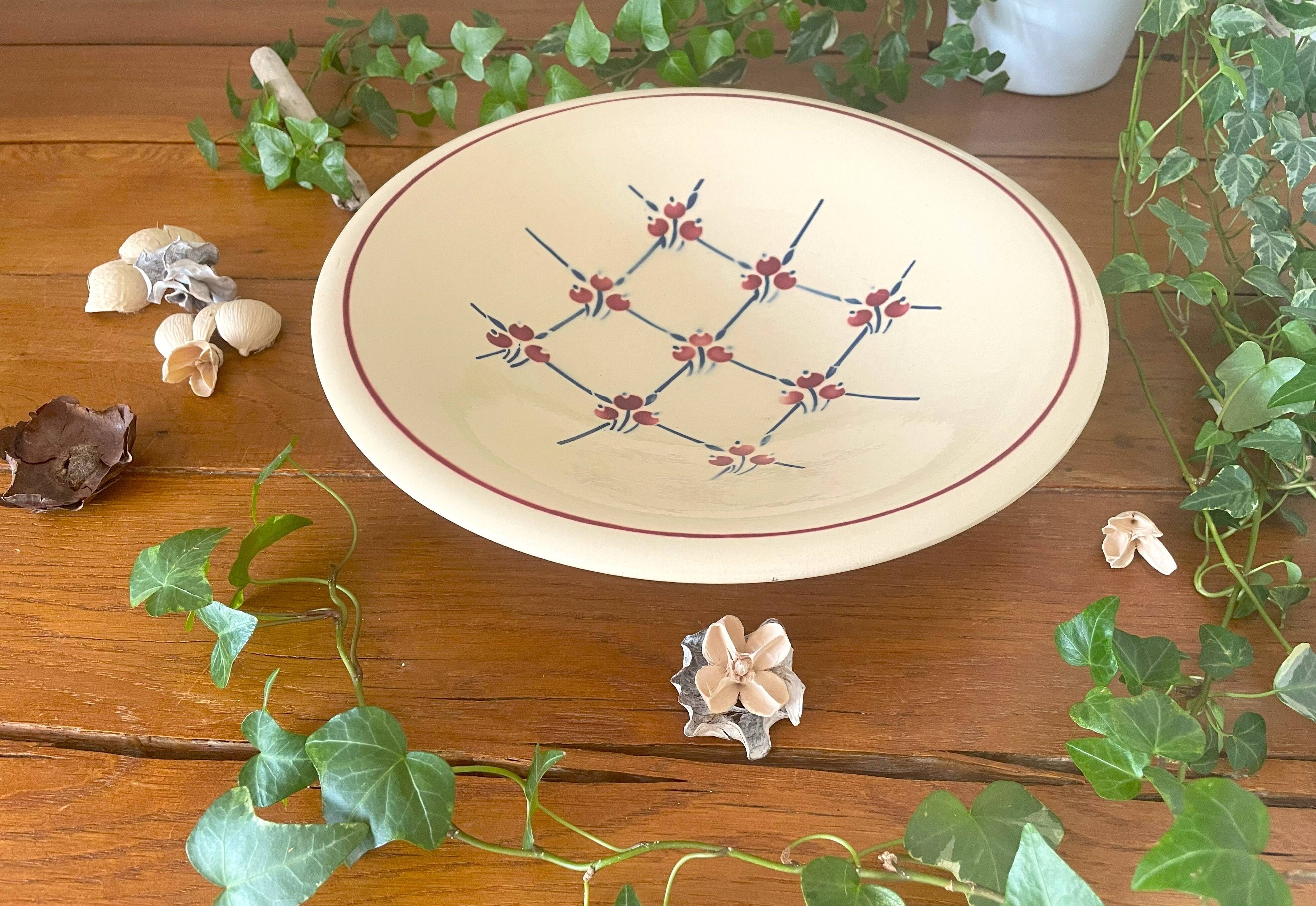 Antique salad bowl on a pedestal in BADONVILLER earthenware