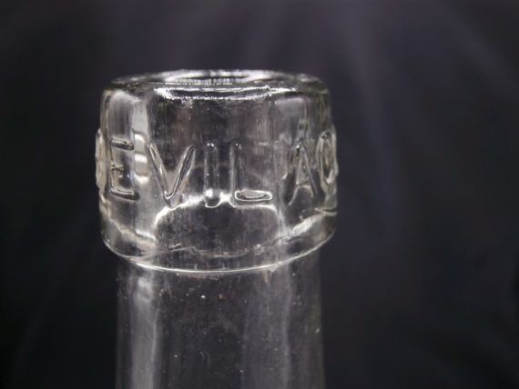 Dame Jeanne diamond relief