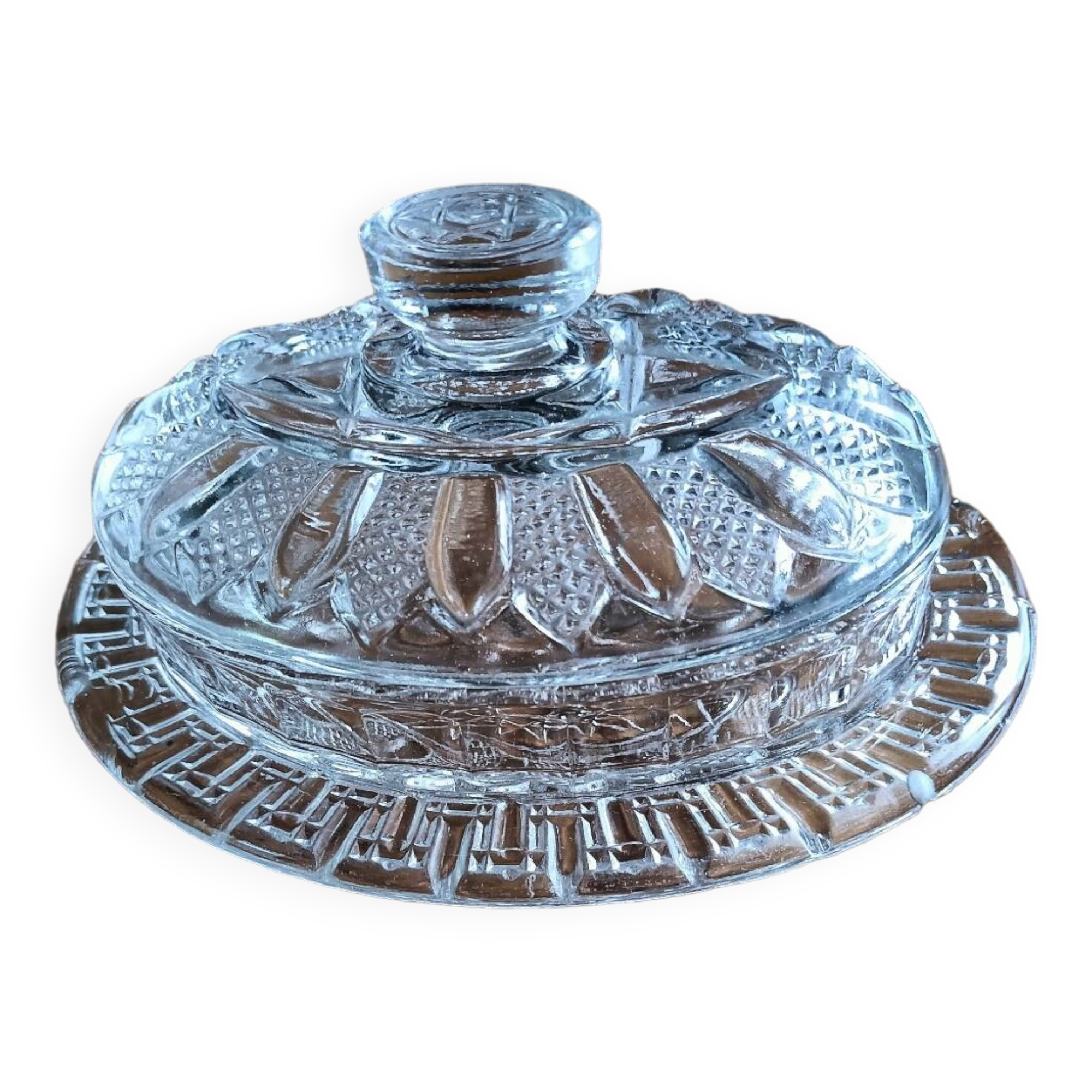 Butter dish and its lid