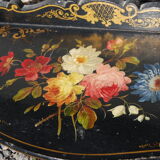 Wall shelf Napoleon III in blackened wood decorated with flowers.