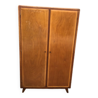 Armoire parisienne vintage