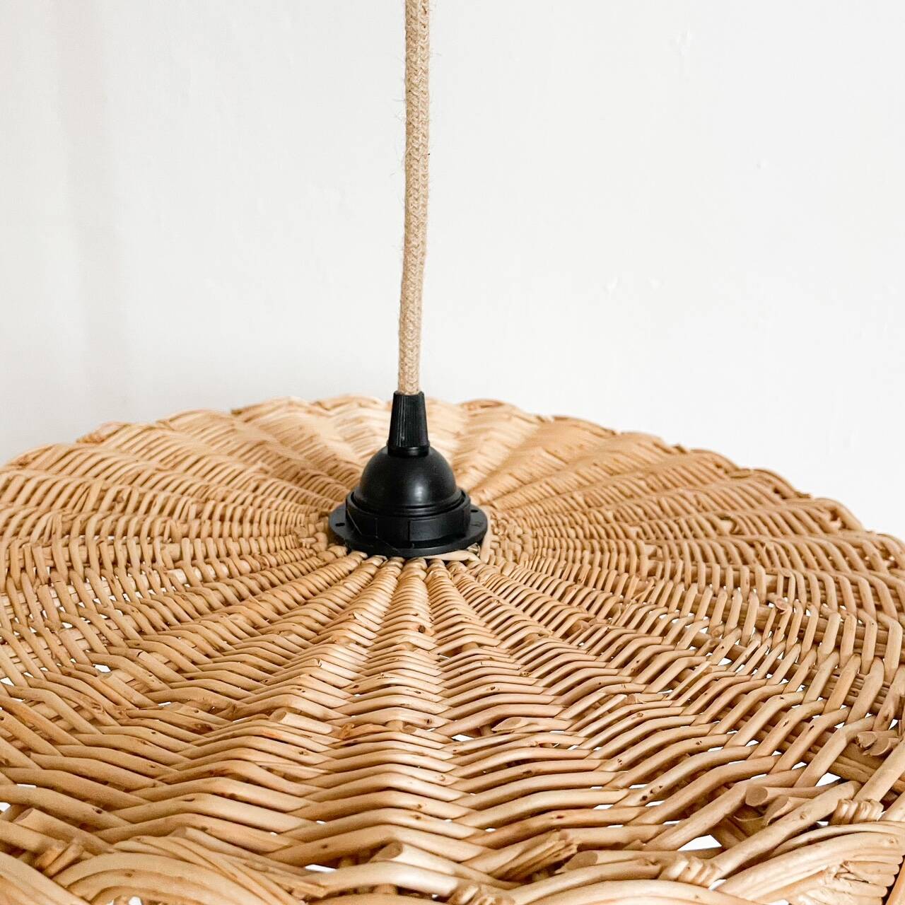 Rattan pendant light