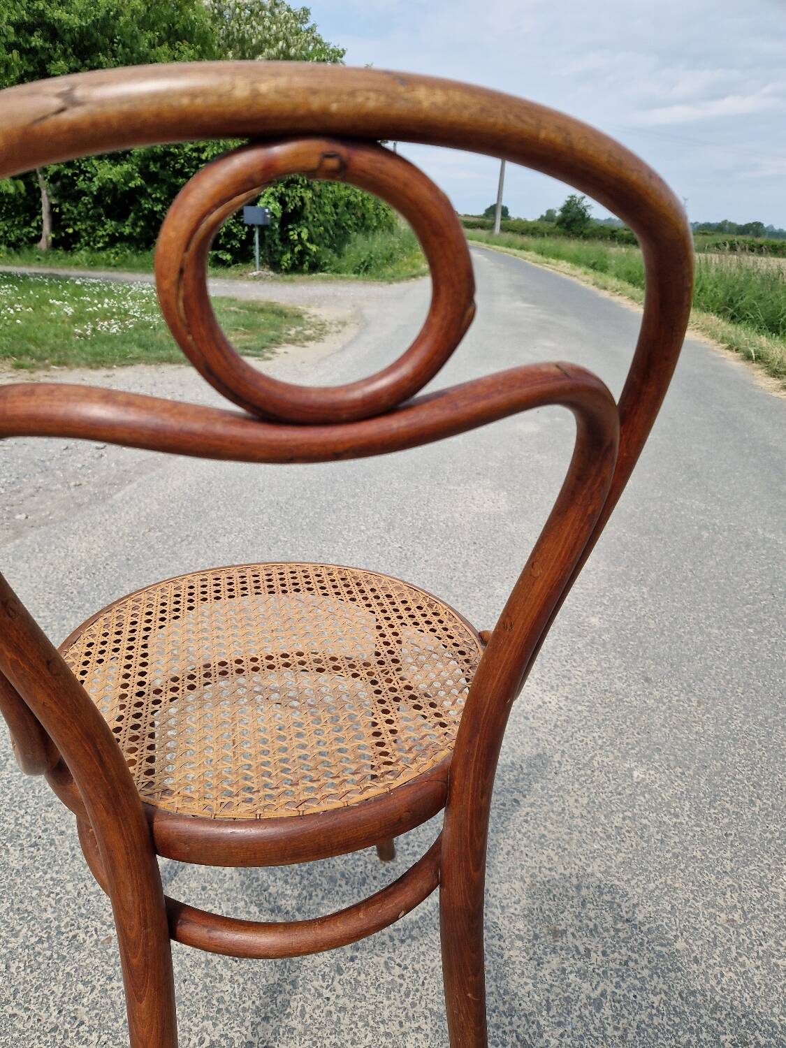 Curved wooden chair n31 from Thonet 1900