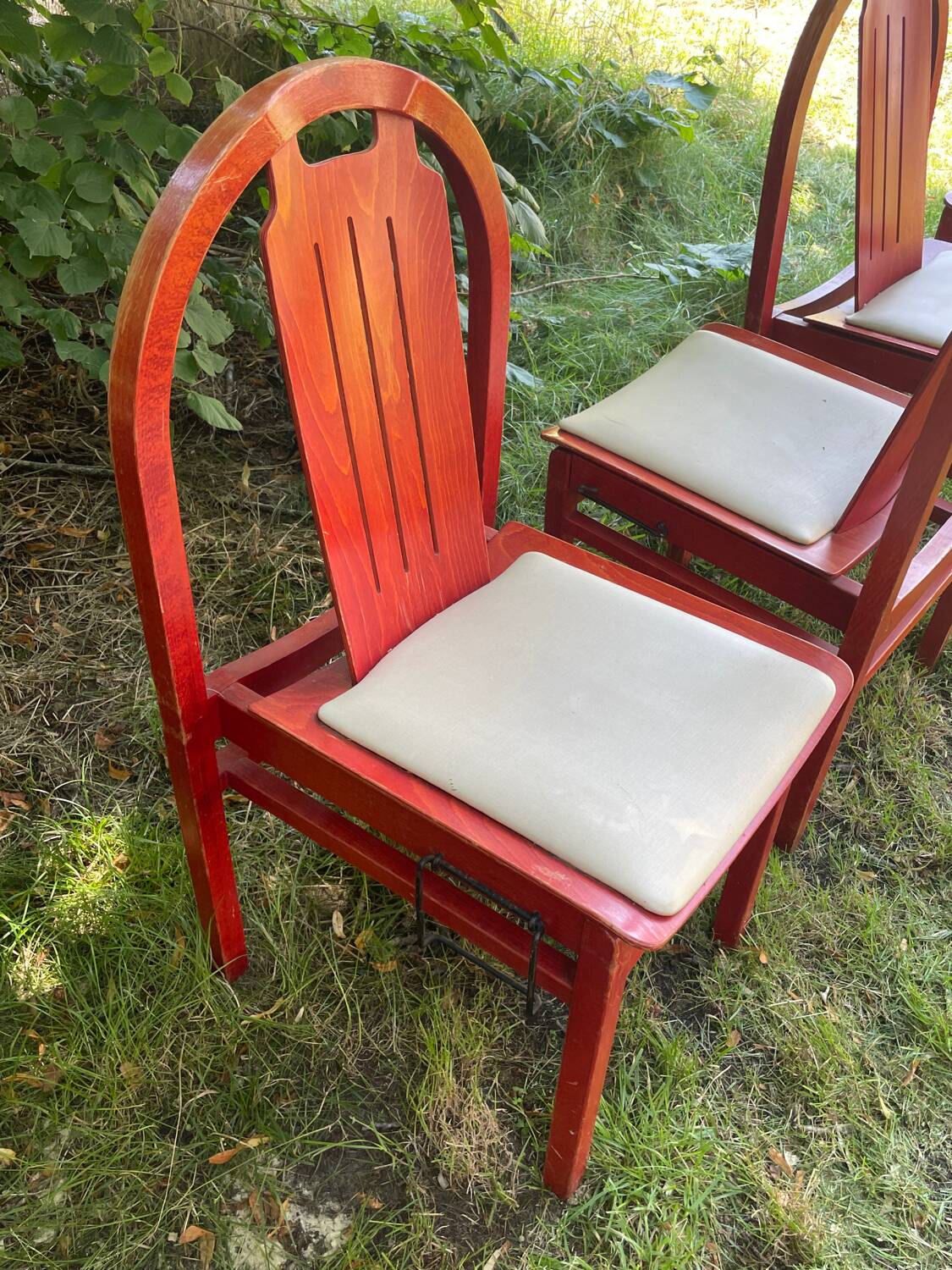 4 chaises bois rouge Baumann Argos