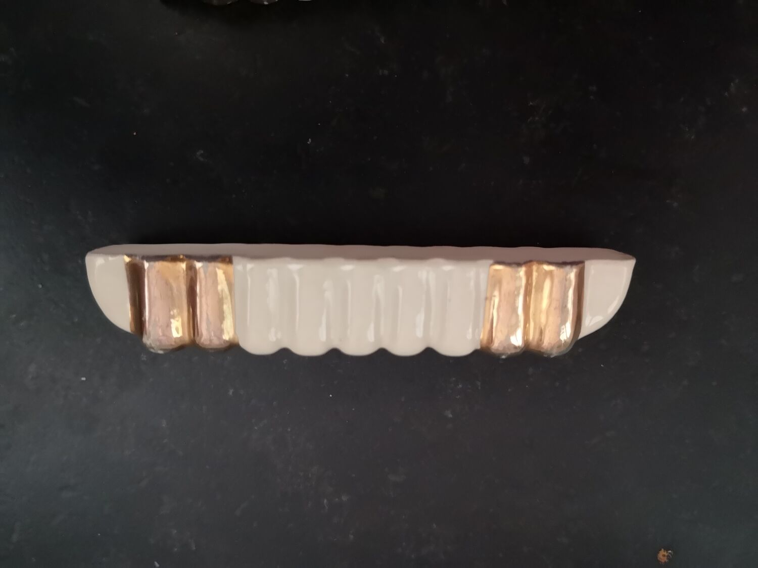 Set of 6 Art Deco knife holders in cream and gold earthenware