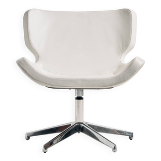 Italian leather armchair by Tonon