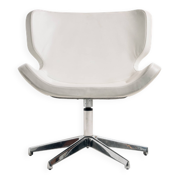 Italian leather armchair by Tonon