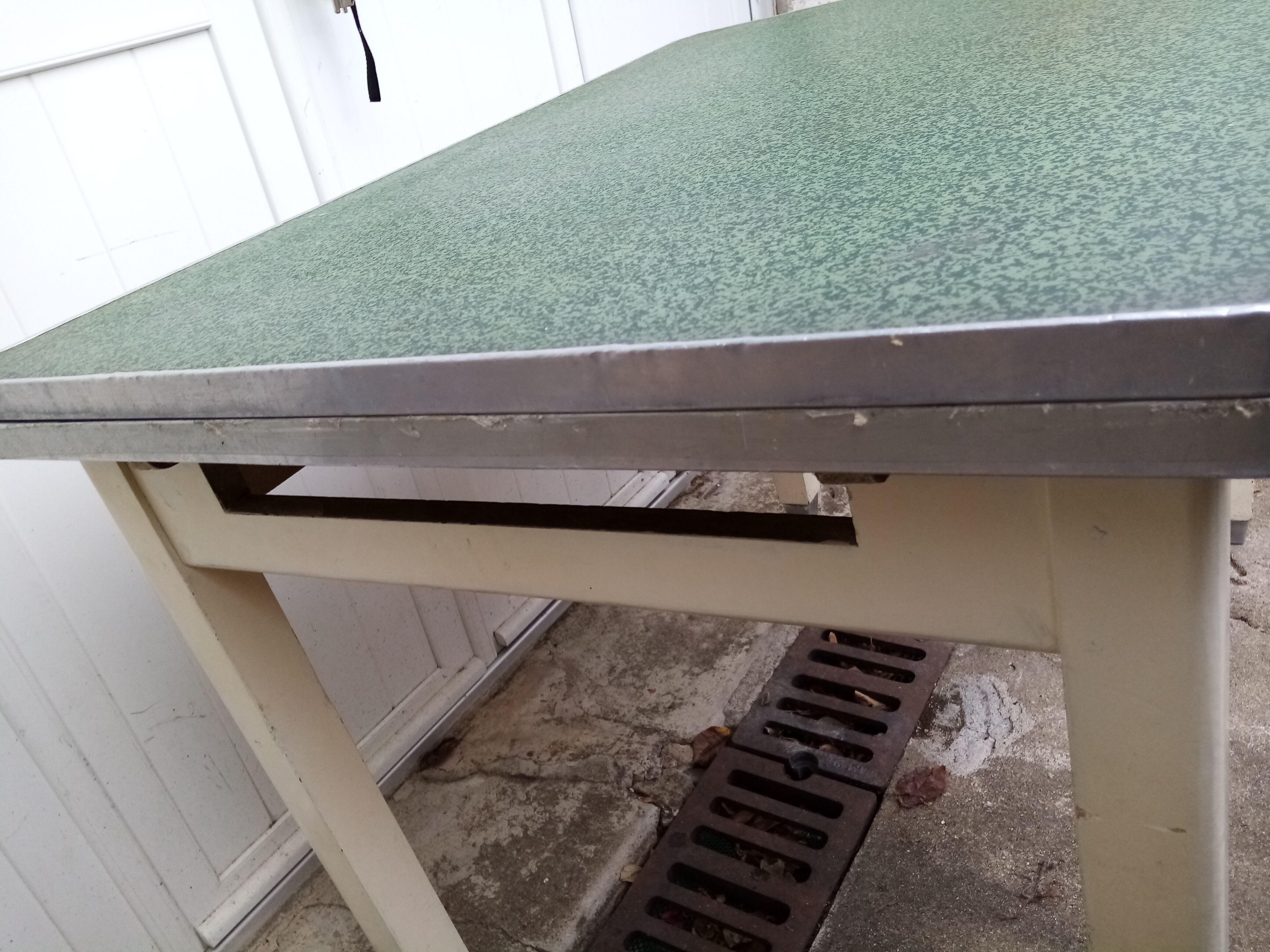 Dining table in the 1950