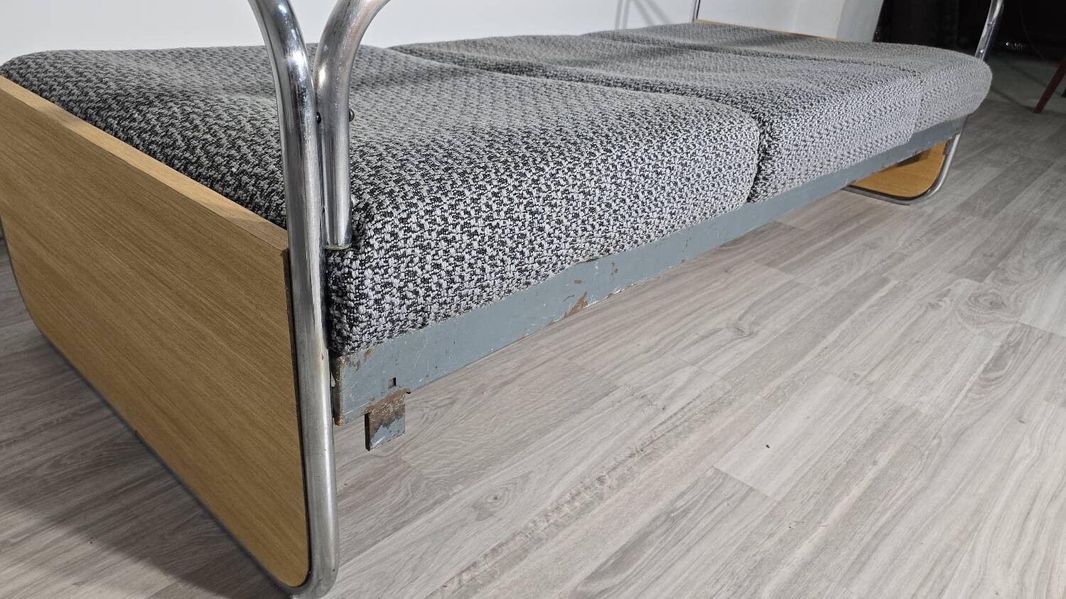 Bauhaus Chrome Sofa by Robert Slezak for Slezak Factories, 1930s