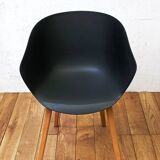 Set of 4 designer shell armchairs