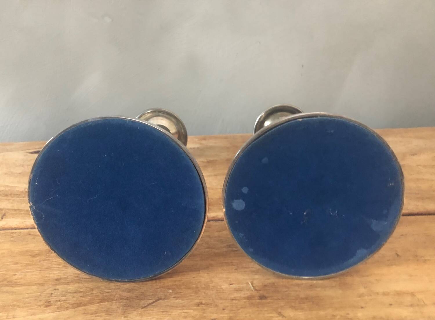 Silver metal candle holders that can be paired.