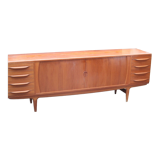 Teak row by Johannes Andersen 1960