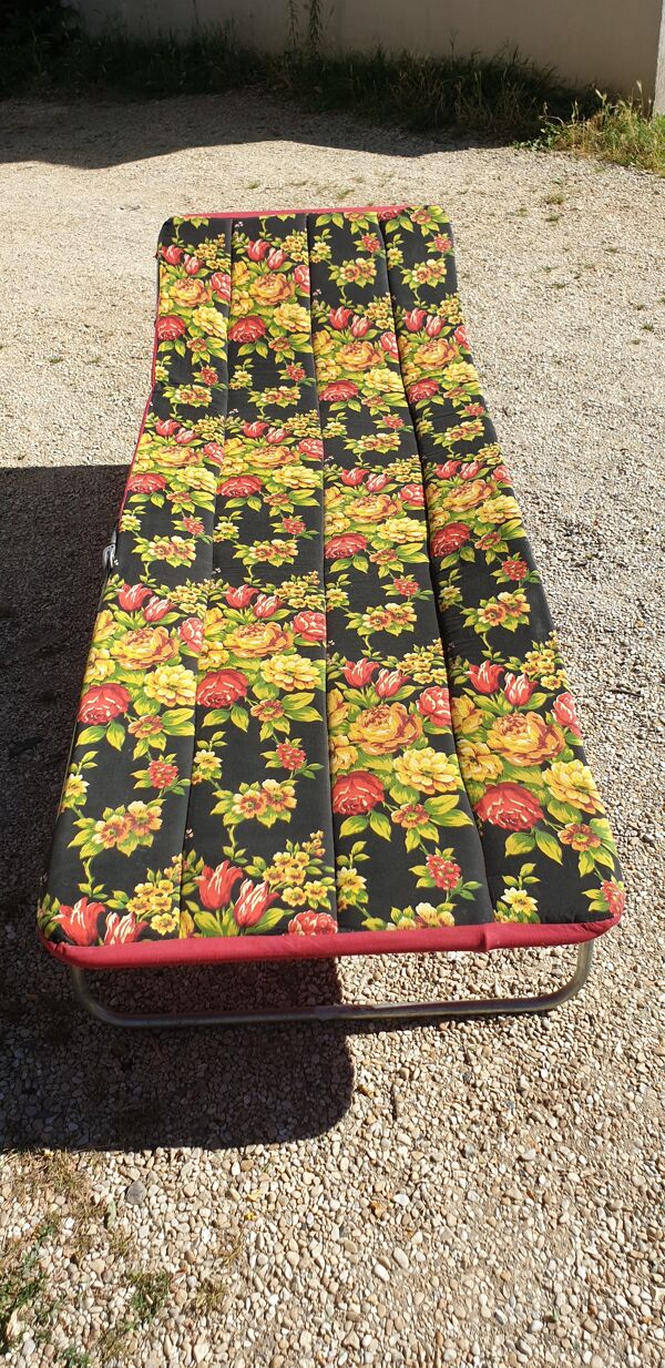 Lit de camp  seventies