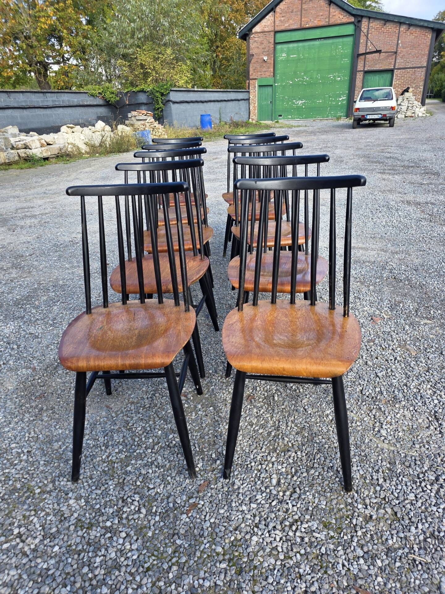 10 Scandinavian chairs from the 1960s