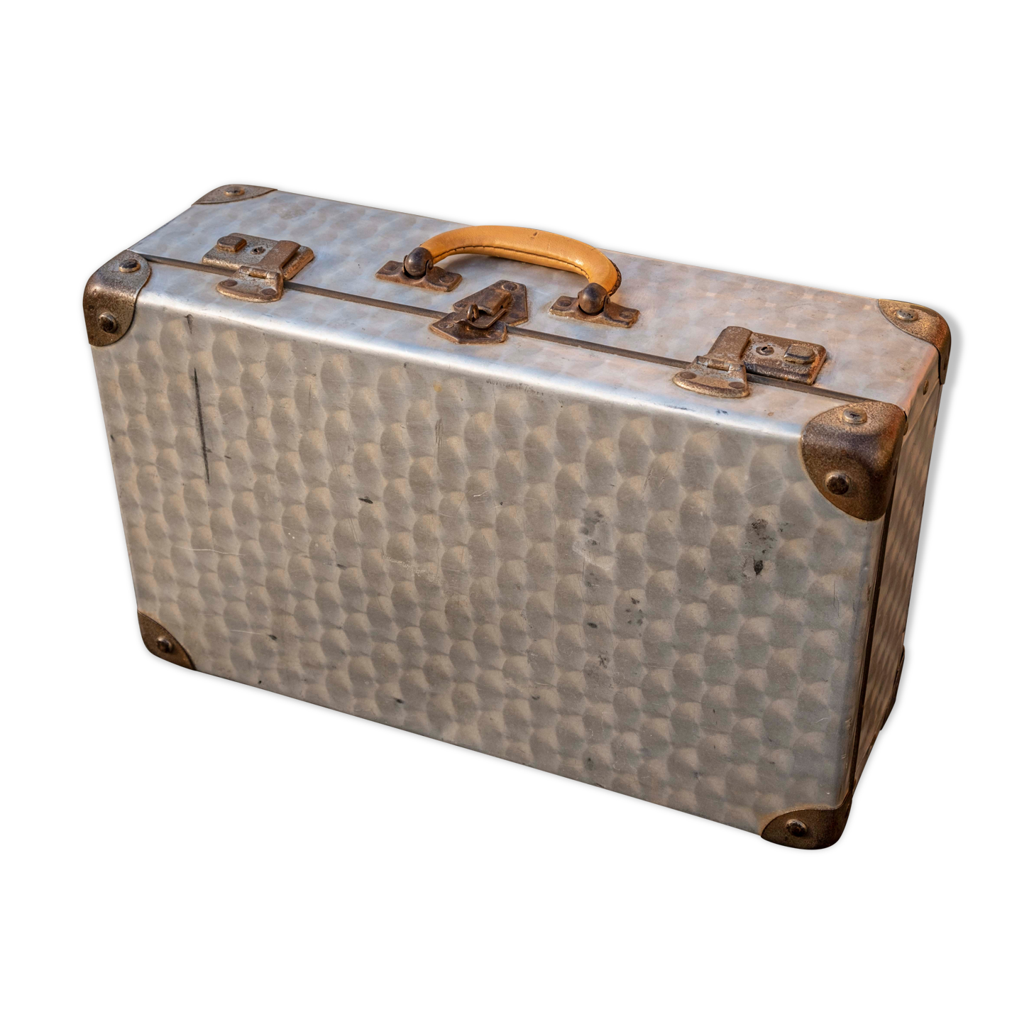 Metallic suitcase