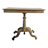 Italian folding gueridon with marquetry of an antique scene, 19th century.